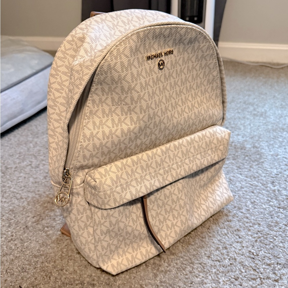 Michael Khors Medium Backpack